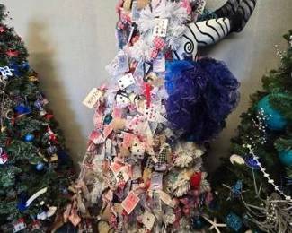 #20036 • Christmas Tree
