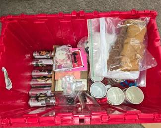 #60022 • Star Wars Disney Cups Stuffed Animal Pocket Mirrors
