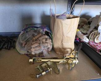 #12094 • Rapid Bar Wine Bottle Opener and Bags of Corks
