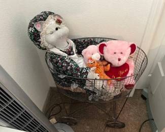 #60102 • Vintage Metal Carriage and Stuffed Animals
