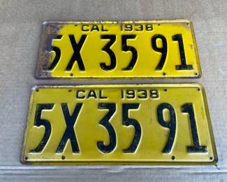 #6530 • Pair of 1938 California License Plate
