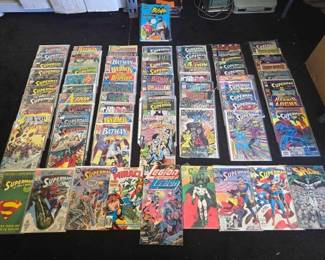 #10462 • (81) DC Comic Books
