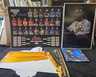 #10684 • NASCAR / INDYCAR SERIES Memorabilia
