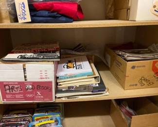 #50070 • Books Magazines and Newspapers
