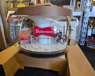 #10479 • Budweiser "Clydesdale Parade" Carousel Motion Globe Light
