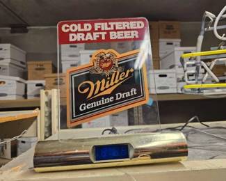 #20738 • Miller Lite Genuine draft Cold Filter Draft Beer Clock
