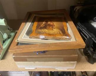 #50090 • Ronald Reagan Memorabilia Babe Ruth Picture Jesus Picture The U.S Silver Dollar Society Folders
