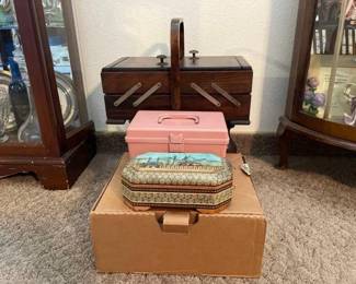 #60070 • Sewing Kit Wooden Sewing Kit and Box of Yarn
