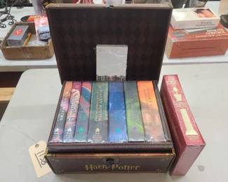 #1138 • Complete Harry Potter Book Set and Hans Andersen's Fairy Tales
