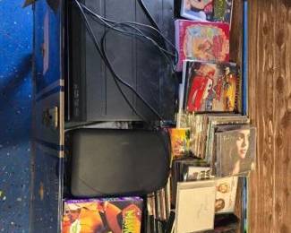 #20532 • Vintage blue rolling chest,
