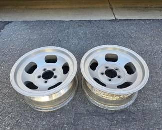 #22150 • Two Wheels 5 lug pattern
