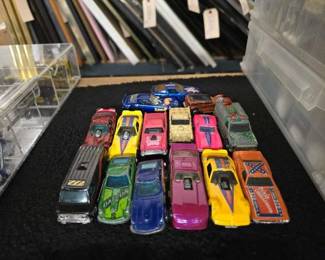 #10718 • (15) Vintage Hot Wheels
