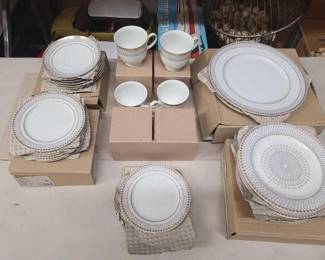 #1514 • Rosenthal China Set

