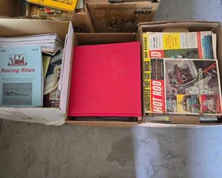 #12216 • Automotive Books and Magazines
