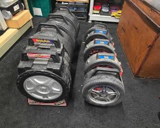 #10732 • (10) Tire Car Carry Cases with Vintage Hot Wheels
