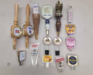 #1078 • (15) Beer Tap Handles
