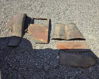 #2500 • 5 Classic Car Parts
