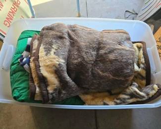 #12162 • Tote of Blankets
