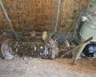 #2322 • Ford Flathead V8 Engine with Transmission
