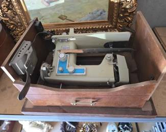 #13044 • Vintage Brother Sewing Machine
