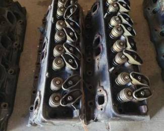 #22034 • 2 Engine Heads
