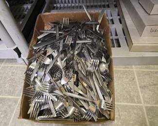 #50296 • Stainless Silverware

