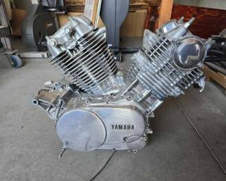 #6046 • Yamaha Motorcycle Motor
