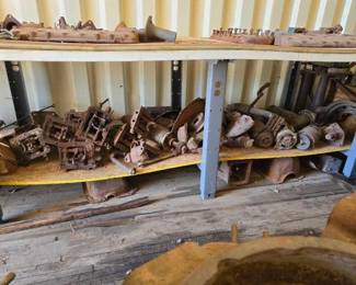 #2512 • Classic Vehicle Parts
