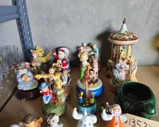 #13532 • Glass Figurines, Nic-Nac & more
