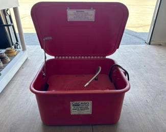 #24382 • Chicago Electric Power Tools 3-1/2 Gallons Parts Washer
