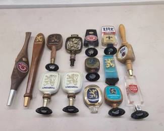 #1116 • (14) Beer Tap Handles
