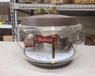 #1550 • Budweiser "Clydesdale Parade" Carousel Motion Light
