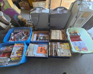 #12060 • Magazines
