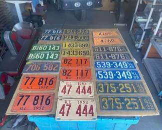 #6538 • 11 Pairs of Illinois License Plate and 1 single plate.
