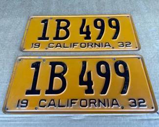 #6504 • Pair of 1932 License Plates
