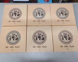 #1210 • (6) Collector's Plates
