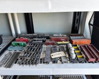 #24384 • Trains & Train Tracks & Rail Cars & More
