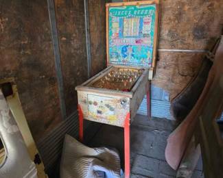 #2810 • Bally Circus Queen Pinball Machine
