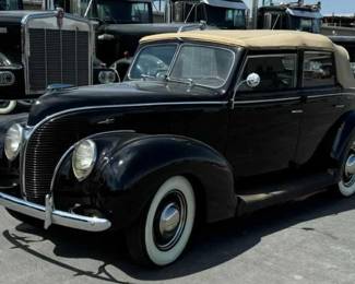 #99 • 1938 Ford Cabriolet
