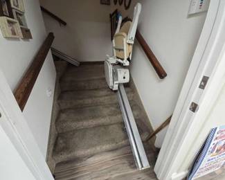 #60000 • Easy Lift Elevator
