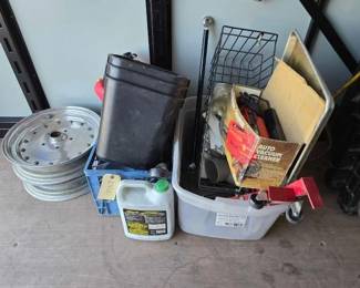 #24300 • 2 Rims Miscellaneous Car Parts & more
