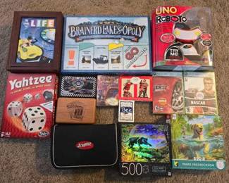 #60604 • Board Games, Puzzles, Video Games, Decks of Cards
