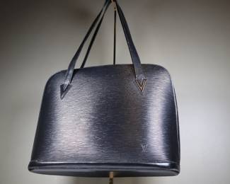 Louis Vuitton Epi Leather Rusac Handbag Shoulder Bag Noir Purse Handbag Authentic
