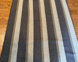 Pendelton twin throw blanket - 5 available