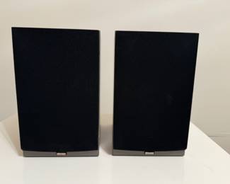 Dynaudio Audience 52 SE speakers