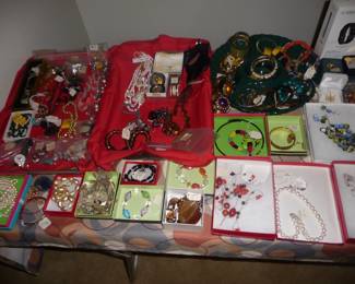 MORE assorted jewelry