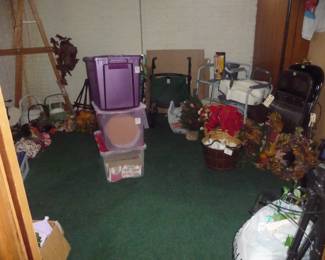 potty / walker / decor ETC>