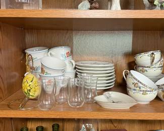 Assorted china, glass and knick knacks.