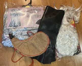 More colonial costumes.