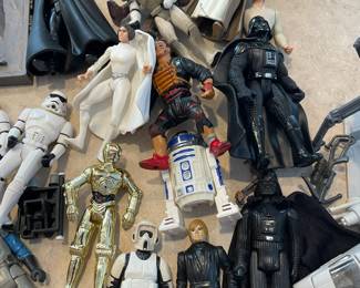 Vintage Star Wars figures.